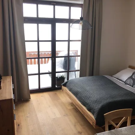 Strunzova Pila - S Wellness 2,06 A 3,03 *