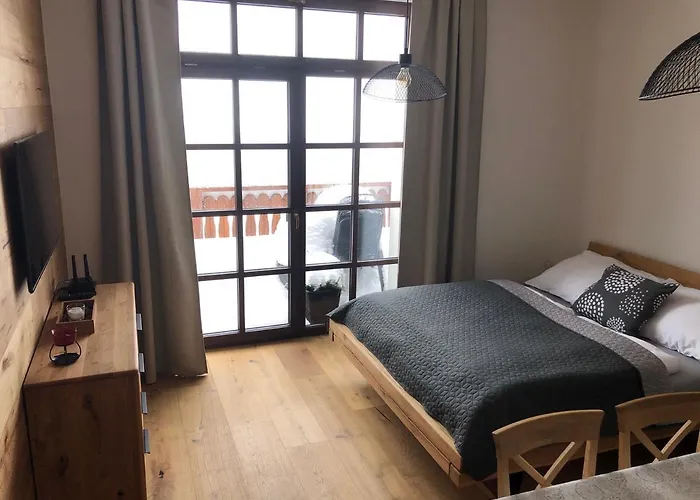 Strunzova Pila - S Wellness 2,06 A 3,03 *